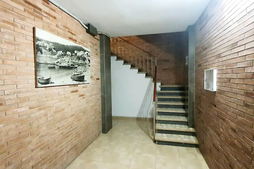 Apartamento Acogedor Cerca De La Playa Y Puerto. Sant Feliu de Guíxols Apartament